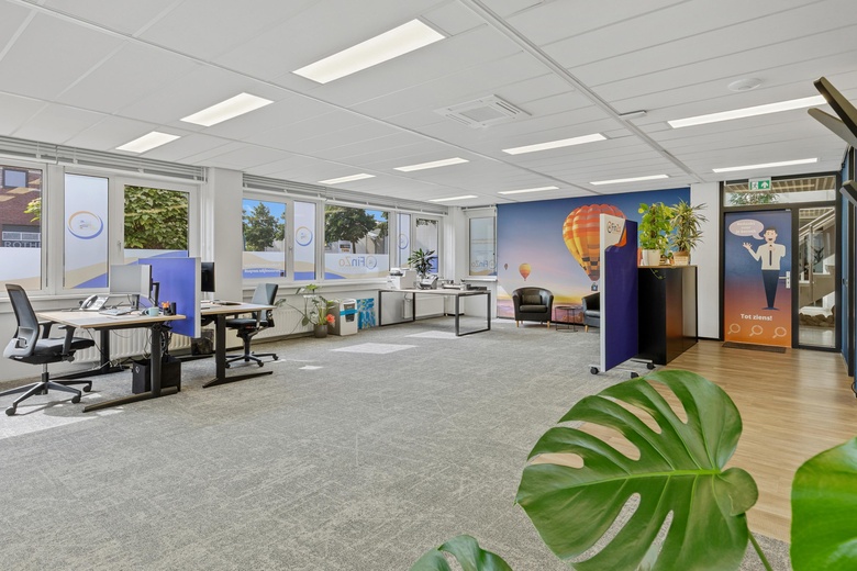KantoorruimteaanCurieweg 5<br/> inSpijkenisse KantoorruimteaanCurieweg 5<br/> inSpijkenisse