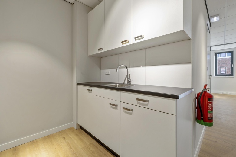 KantoorruimteaanNijverheidslaan 6 H<br/> inWeesp