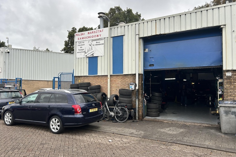 Bekijk foto 1 van Dekkershoek 23 Bekijk foto 1 van Dekkershoek 23