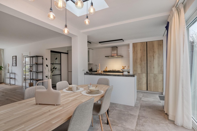 Bedrijfsruimteaanvan Renesseweg 19<br/> inEindhoven