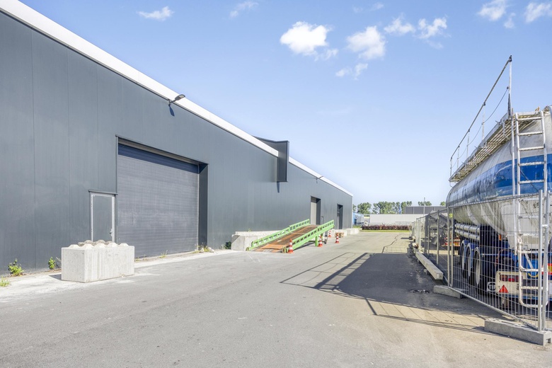 BedrijfsruimteaanStaalstraat 2<br/> inLelystad BedrijfsruimteaanStaalstraat 2<br/> inLelystad