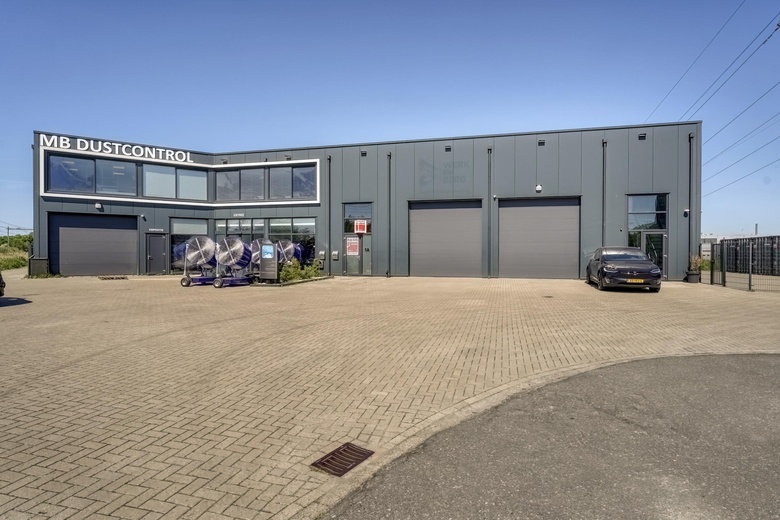BedrijfsruimteaanMadame Curiestraat 1 a<br/> inSassenheim BedrijfsruimteaanMadame Curiestraat 1 a<br/> inSassenheim