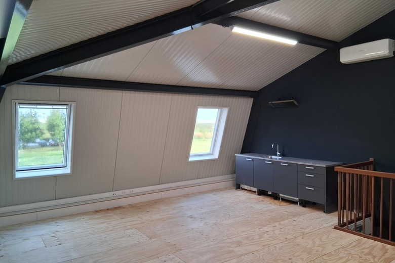 BedrijfsruimteaanHoofdweg 71 A<br/> inLijnden