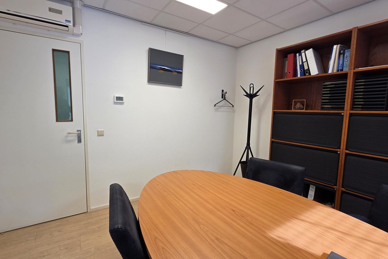 KantoorruimteaanOperetteweg 4<br/> inAlmere KantoorruimteaanOperetteweg 4<br/> inAlmere