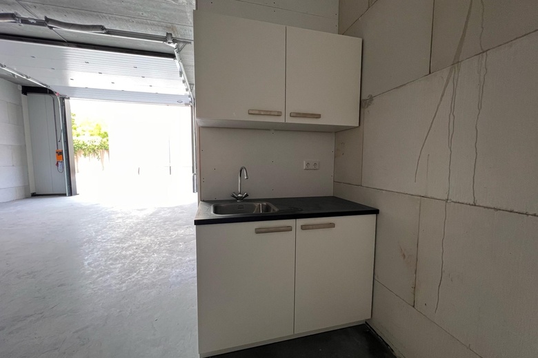 BedrijfsruimteaanMorsestraat 14<br/> inHarderwijk BedrijfsruimteaanMorsestraat 14<br/> inHarderwijk