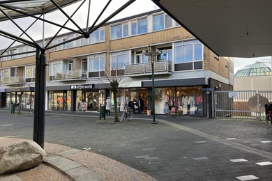 Winkelruimte Ridderkerk - Sint Jorisplein 20 - Foto 2