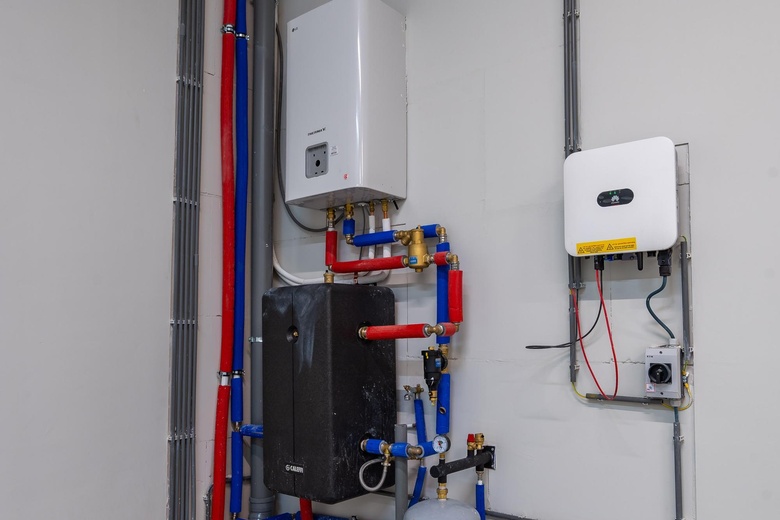 BedrijfsruimteaanEemmeerlaan 2 L<br/> inWeesp