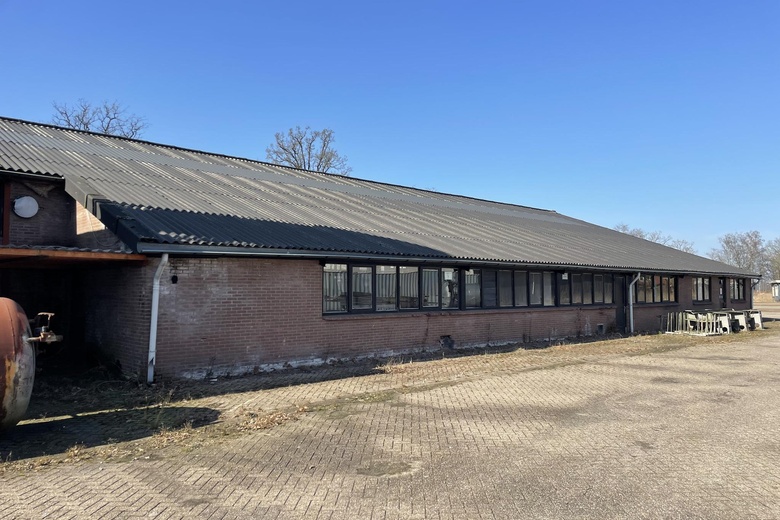 BedrijfsruimteaanEnschedesestraat 175<br/> inOldenzaal BedrijfsruimteaanEnschedesestraat 175<br/> inOldenzaal