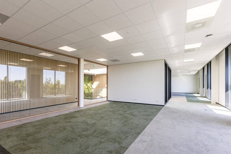 BedrijfsruimteaanPaderbornstraat 1<br/> inZwolle BedrijfsruimteaanPaderbornstraat 1<br/> inZwolle