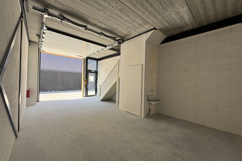 BedrijfsruimteaanFriezenstraat 12 B<br/> inRosmalen BedrijfsruimteaanFriezenstraat 12 B<br/> inRosmalen