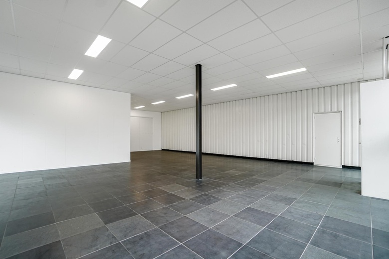 BedrijfsruimteaanHoorn 314<br/> inAlphen aan den Rijn BedrijfsruimteaanHoorn 314<br/> inAlphen aan den Rijn