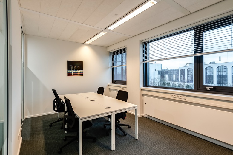 KantoorruimteaanNevelgaarde 8<br/> inNieuwegein