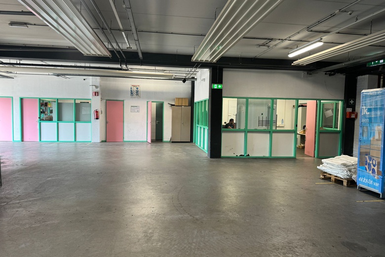 BedrijfsruimteaanSluisweg 200<br/> inDen Bosch