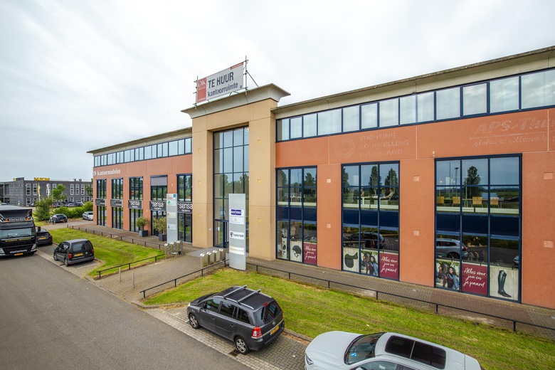 KantoorruimteaanRessenerbroek 24 a<br/> inHeteren KantoorruimteaanRessenerbroek 24 a<br/> inHeteren