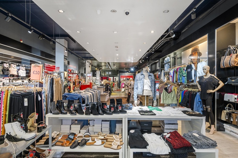 WinkelruimteaanRijnstraat 48<br/> inArnhem WinkelruimteaanRijnstraat 48<br/> inArnhem