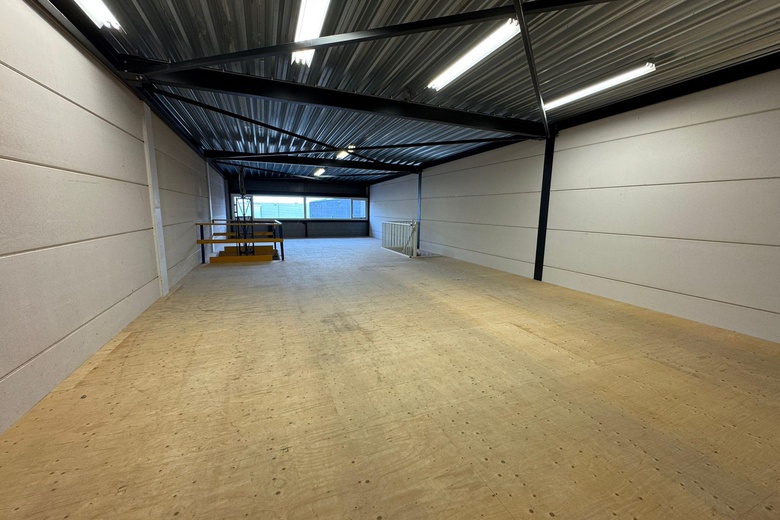 BedrijfsruimteaanKievitsven 64 E<br/> inRosmalen