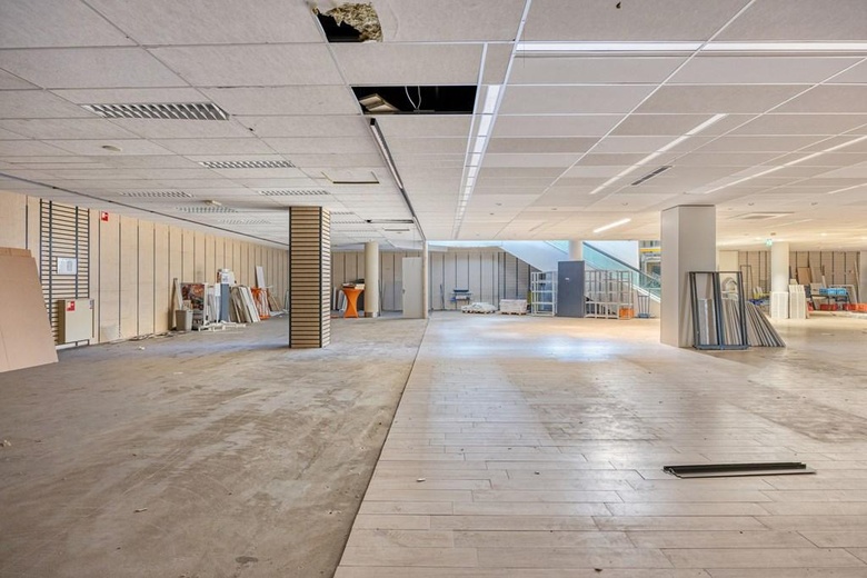 WinkelruimteaanVeerplein 26<br/> inVlaardingen WinkelruimteaanVeerplein 26<br/> inVlaardingen