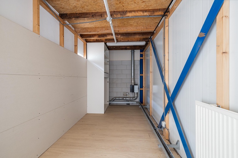 BedrijfsruimteaanDotterbloemstraat 13<br/> inRotterdam