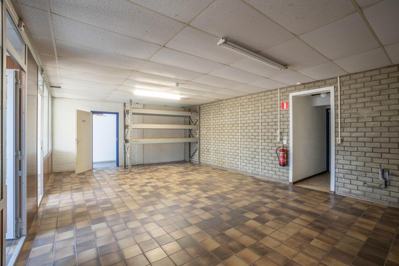 BedrijfsruimteaanDr. Nolenslaan 111<br/> inSittard