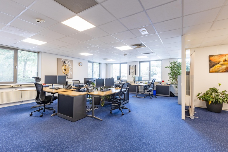 KantoorruimteaanHuizermaatweg 352<br/> inHuizen KantoorruimteaanHuizermaatweg 352<br/> inHuizen