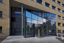 Bekijk foto 2 van eenheid 1 aan de Euclideslaan 151 - 191 in Utrecht