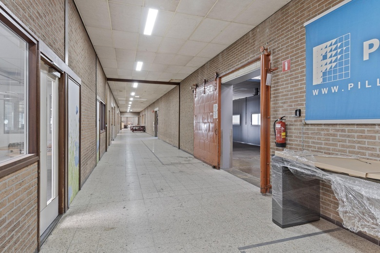 BedrijfsruimteaanNijverheidsstraat 9<br/> inLichtenvoorde BedrijfsruimteaanNijverheidsstraat 9<br/> inLichtenvoorde