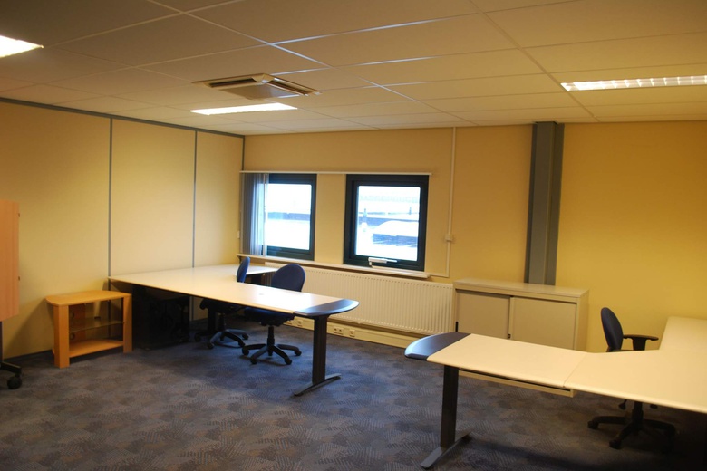 KantoorruimteaanAmbachtsweg 24<br/> inKatwijk KantoorruimteaanAmbachtsweg 24<br/> inKatwijk