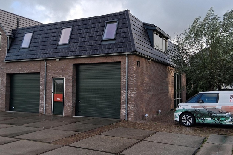 BedrijfsruimteaanHoofdweg 71 A<br/> inLijnden