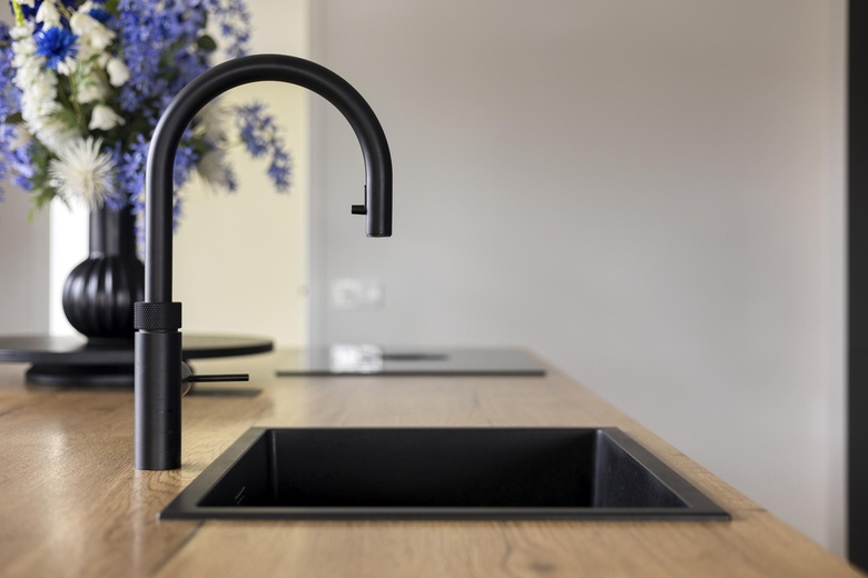 BedrijfsruimteaanNoordweegseweg 4<br/> in's-Heer-Hendrikskinderen