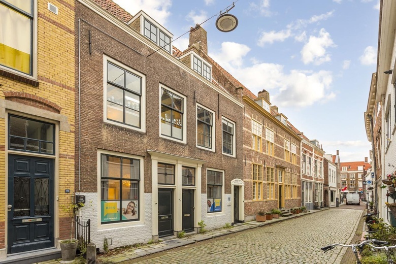 Bekijk foto 1 van Herenstraat 16