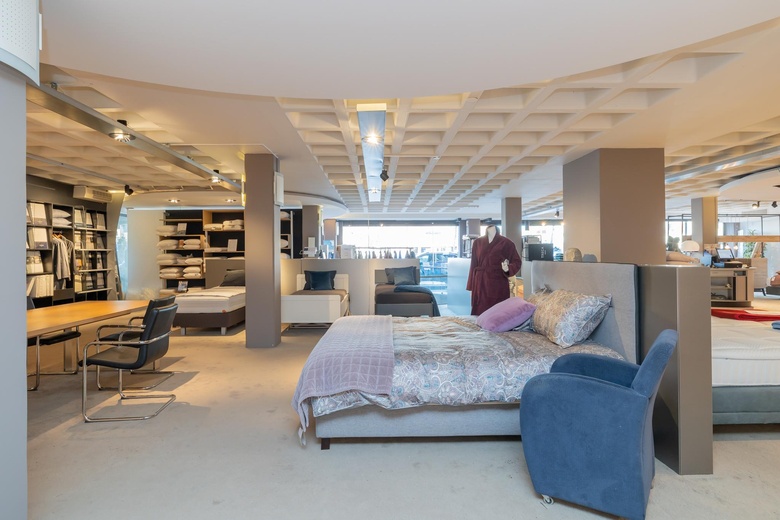 WinkelruimteaanKanaalstraat 94<br/> inLisse WinkelruimteaanKanaalstraat 94<br/> inLisse