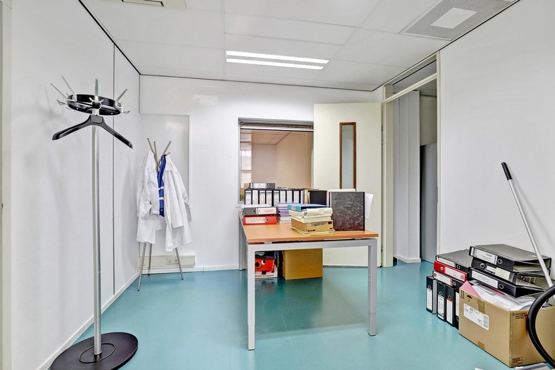 KantoorruimteaanJan van Galenstraat 41<br/> inSchiedam KantoorruimteaanJan van Galenstraat 41<br/> inSchiedam