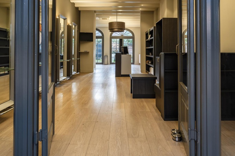 WinkelruimteaanVeerstraat 13<br/> inBussum WinkelruimteaanVeerstraat 13<br/> inBussum