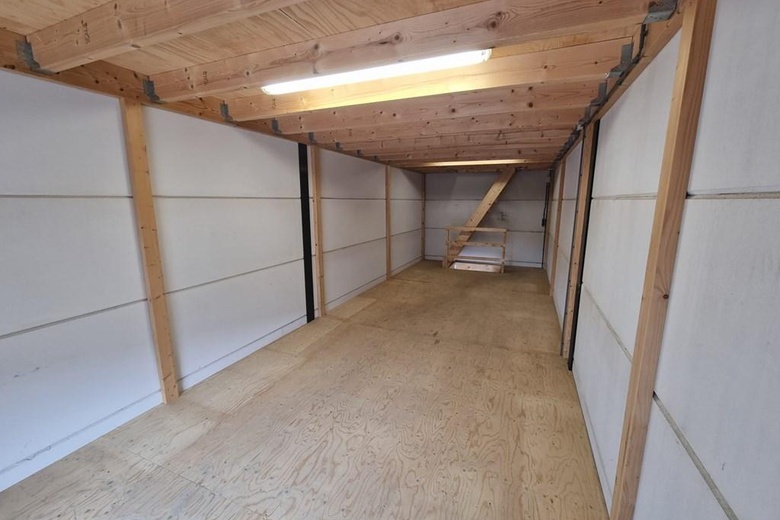 BedrijfsruimteaanGrote Esch 830 A41<br/> inMoordrecht