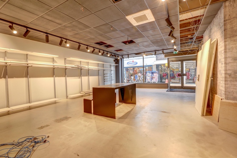 WinkelruimteaanGeldersestraat 5<br/> inGeldermalsen WinkelruimteaanGeldersestraat 5<br/> inGeldermalsen