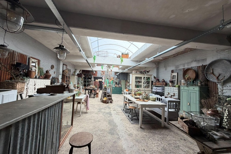 Bedrijfsruimte Tilburg - Sint Bernadettestraat 4 a - Foto 8