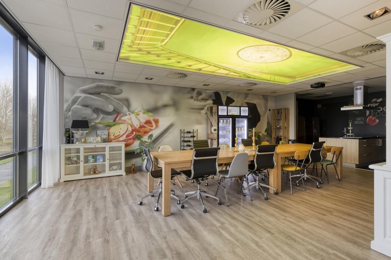 BedrijfsruimteaanGompenstraat 23<br/> inWaalwijk