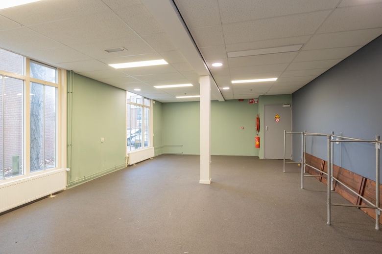 WinkelruimteaanHoofdstraat 144<br/> inSassenheim