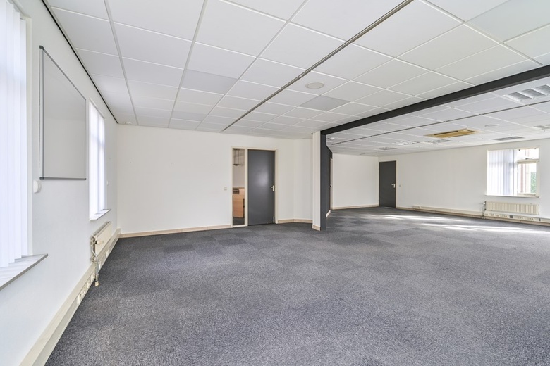 KantoorruimteaanOost-Vlisterdijk 32<br/> inVlist