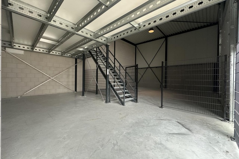 BedrijfsruimteaanSteenspil 24<br/> inHalsteren