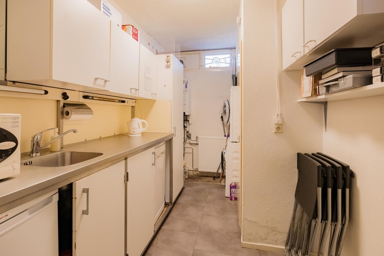WinkelruimteaanEssenlaan 46 a<br/> inSassenheim WinkelruimteaanEssenlaan 46 a<br/> inSassenheim