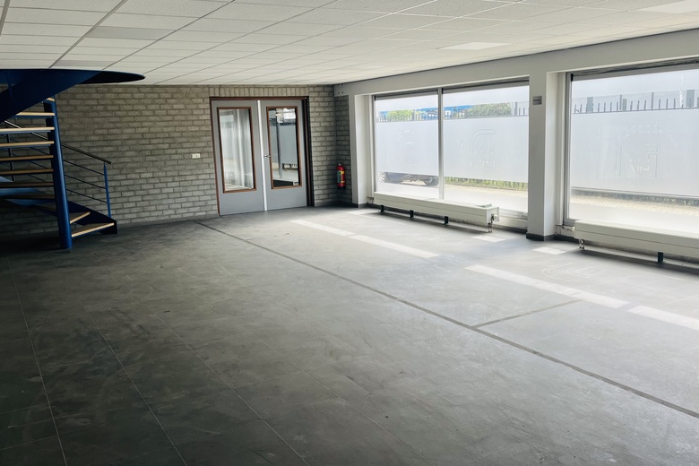 BedrijfsruimteaanMilieuparkweg 12<br/> inSittard BedrijfsruimteaanMilieuparkweg 12<br/> inSittard