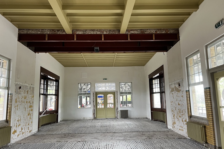 WinkelruimteaanStationsweg 3 E<br/> inBussum WinkelruimteaanStationsweg 3 E<br/> inBussum