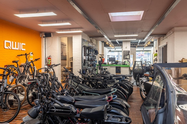 WinkelruimteaanBilderdijkstraat 174 - 176<br/> inAmsterdam