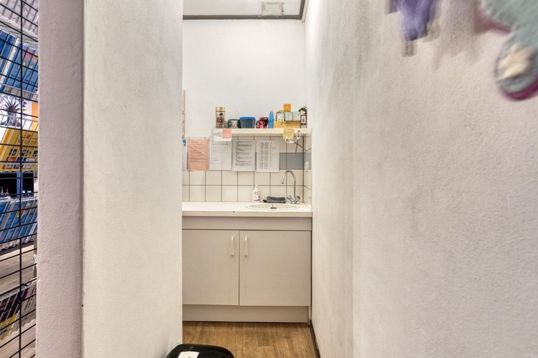 WinkelruimteaanKaaistraat 25<br/> inSteenbergen WinkelruimteaanKaaistraat 25<br/> inSteenbergen