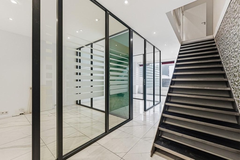 BedrijfsruimteaanVan 'T Hoffstraat 29<br/> inBarendrecht