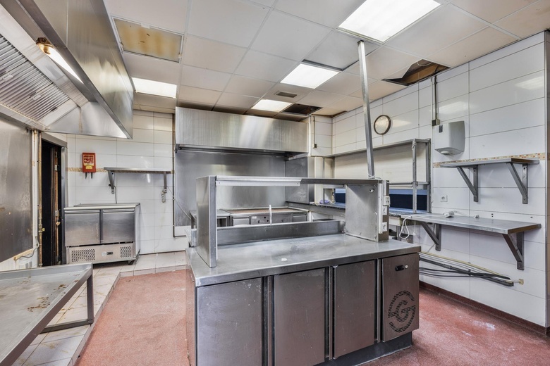 HorecaaanWijnstraat 239<br/> inDordrecht