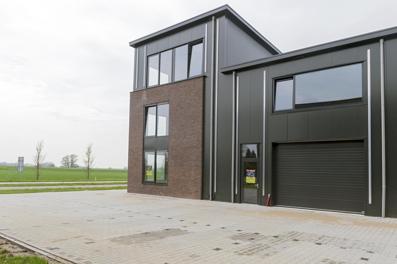 BedrijfsruimteaanZonnehorst 13 f<br/> inZutphen