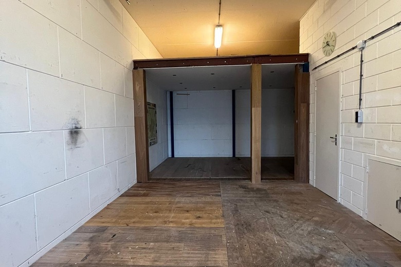 BedrijfsruimteaanA. van Leeuwenhoekweg 36 B 1<br/> inAlphen aan den Rijn