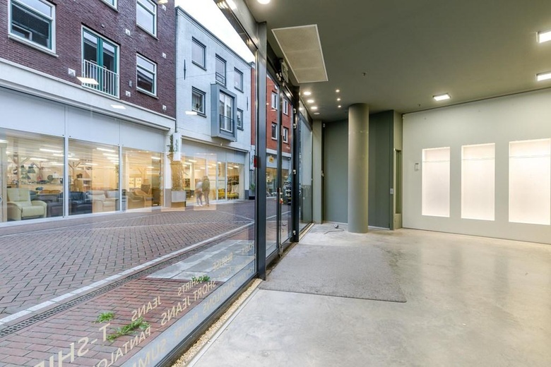 WinkelruimteaanZuidpassage 33<br/> inSpijkenisse